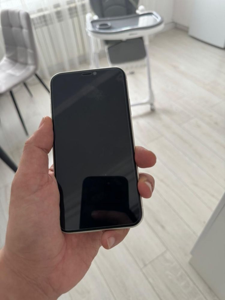 IPhone 11  128 г