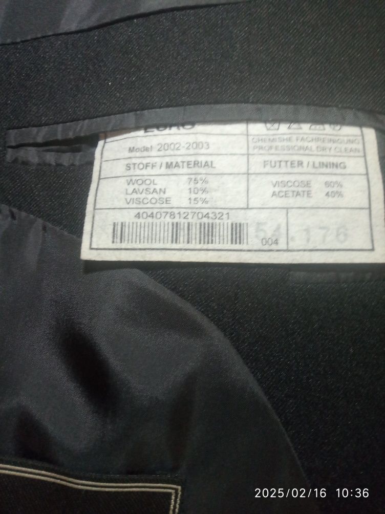 Продам костюм б.у недорого