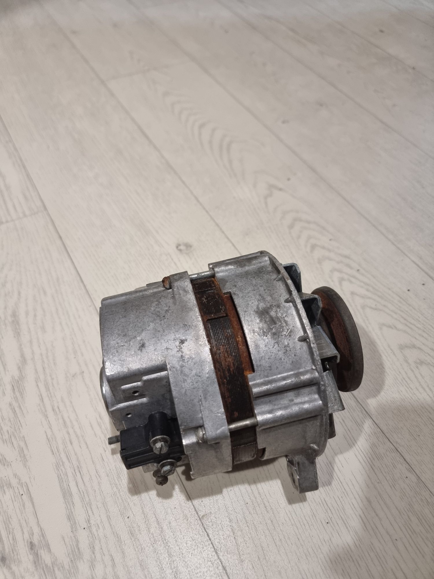 Генератор газель 402 421