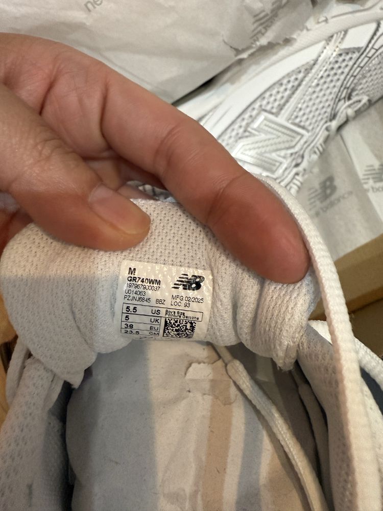 Кроссовки New Balance 740