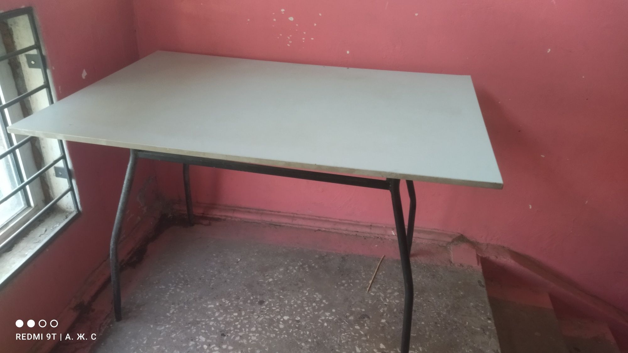 Продам стол стуля,  срочно