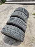 Зимние шипованные шины 235/55/18 Bridgestone Ice Cruiser