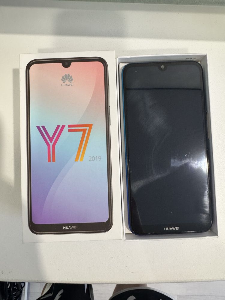 Huawei Y7, 2019