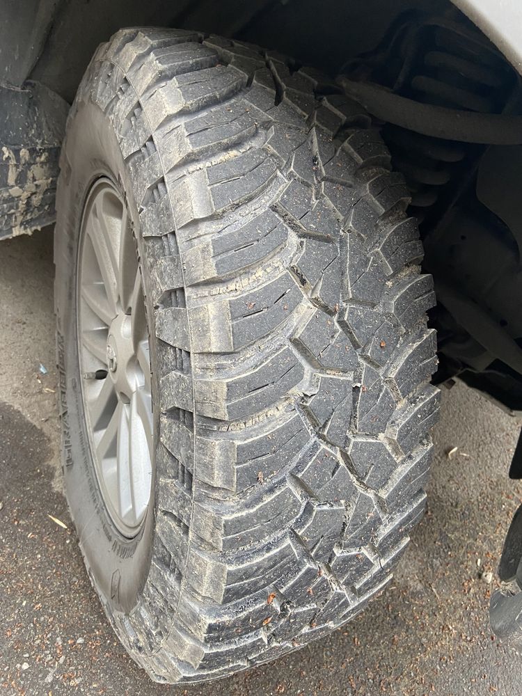 Шины General Graber 265/70 R17 (без дисков)