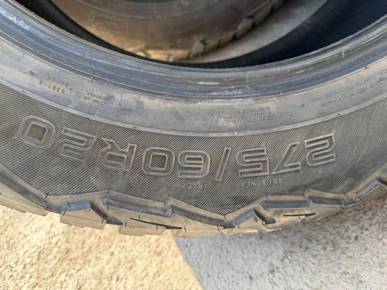 Продам шины 275/60 R20