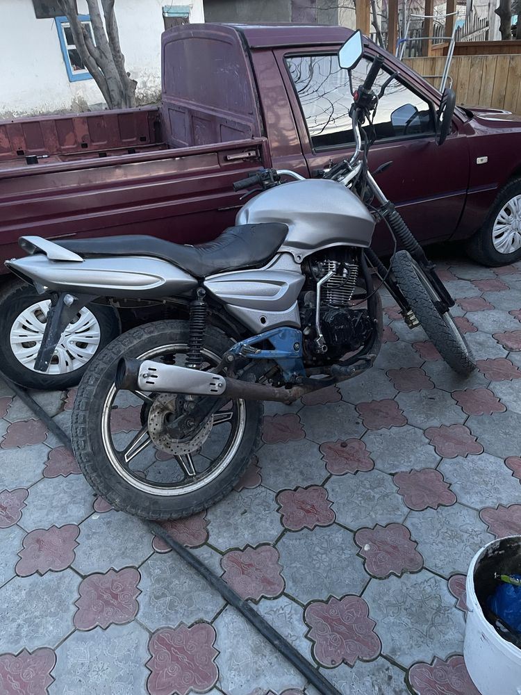 Продам мотоцикл stels delta 200 на полном ходу