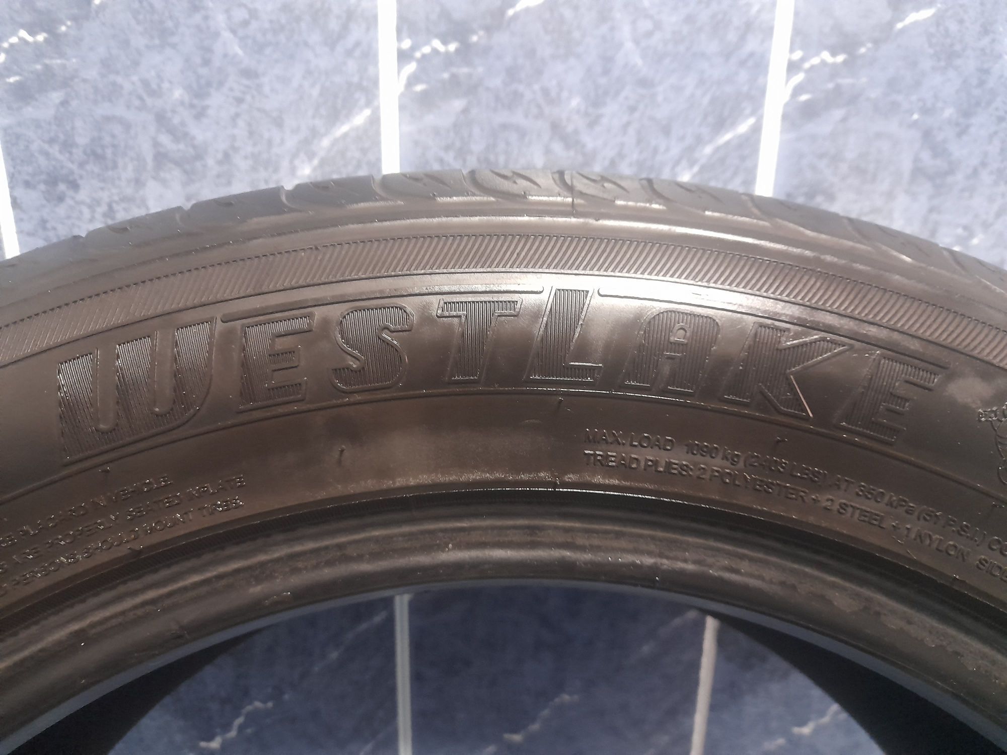 Летняя резина б/у 255/55 r19