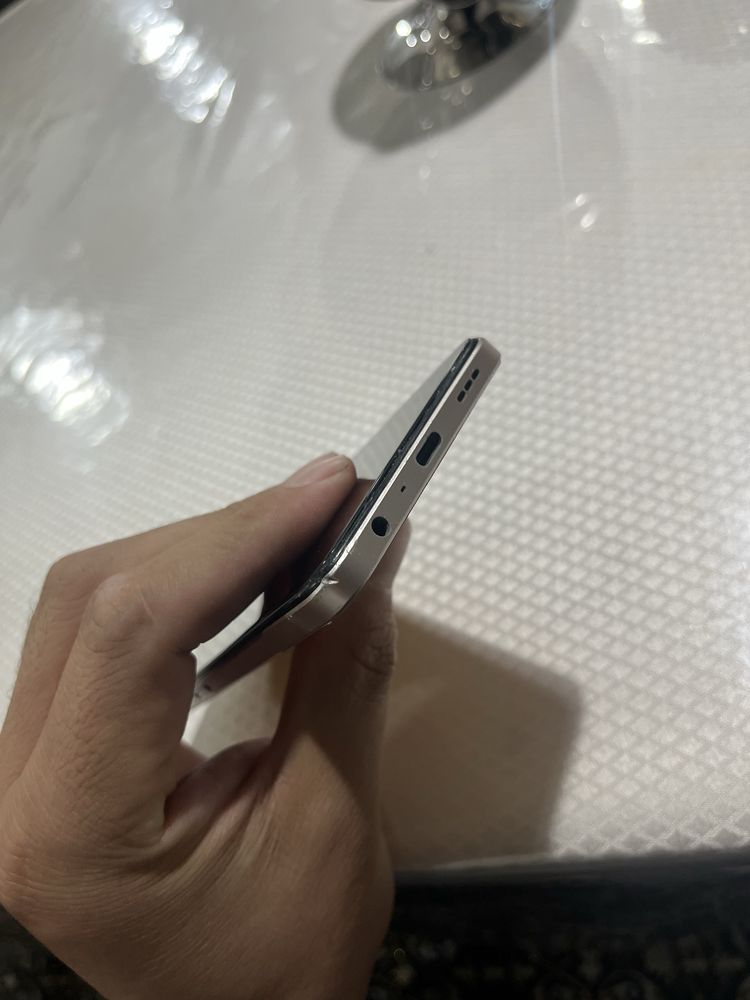 Oppo reno7 в отличном состояние