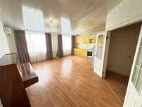 3-комн. квартира, 80.6м², р-н Садовая.