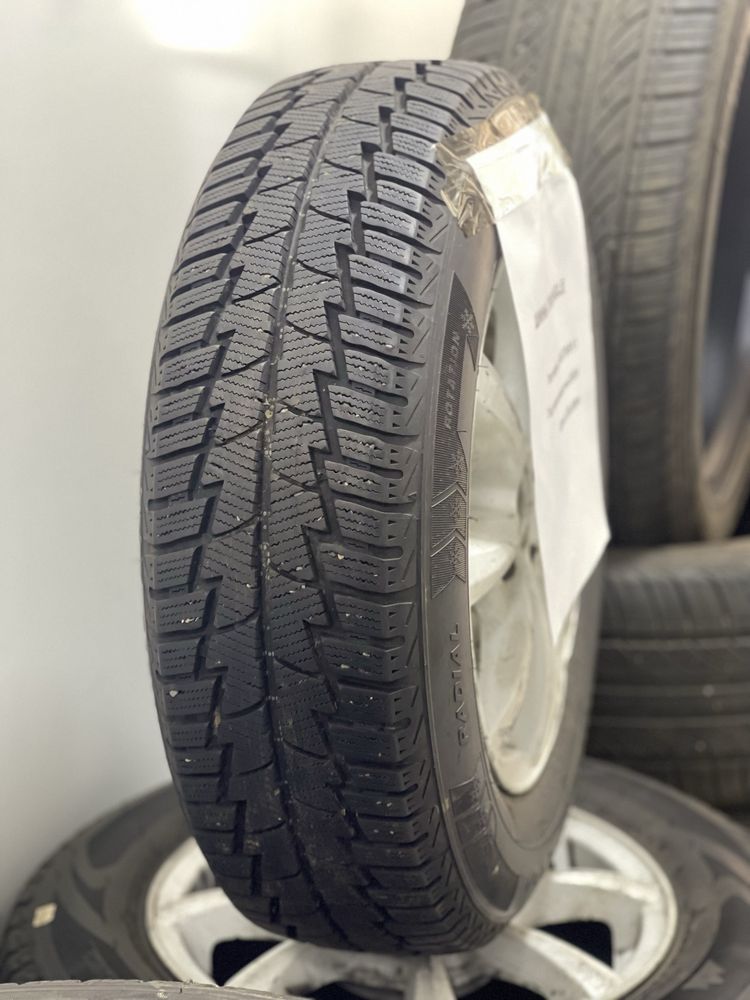 Шины Triangle 185/70/R13 Нур Ломбард Талдыкорган код товара:367