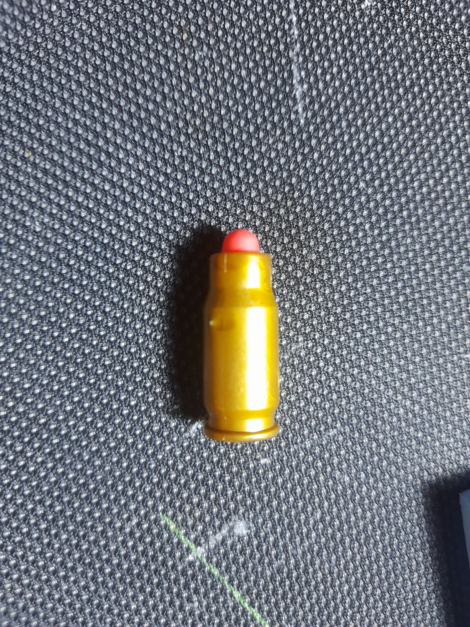 Пистолет игрушка Glock,стреляющий с гильзами