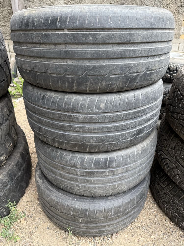 225/45/17 DUNLOP