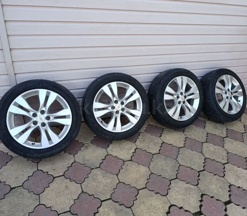 Продам титанки R17
