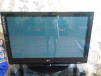 Продам плазменный телевизор LG