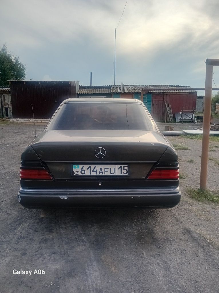 Продам в хорошом состояние мерседес