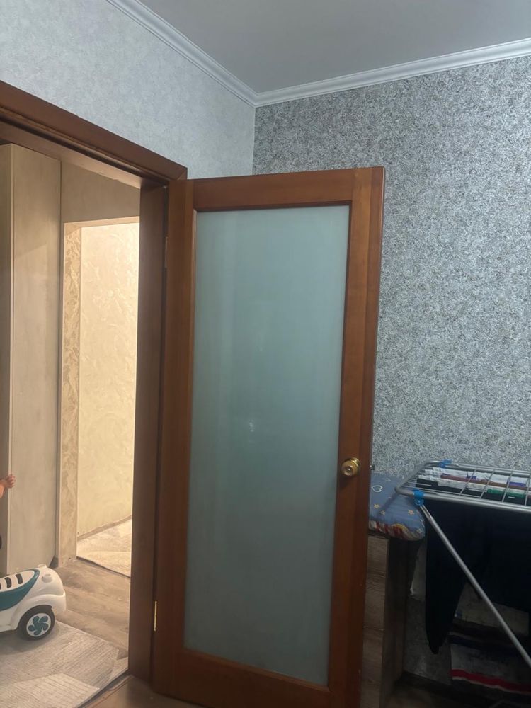 Продам 3-комнатную улучшеную квартиру в центре города