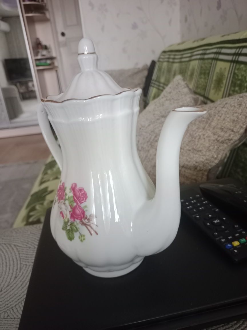 Продам  заварочный чайник