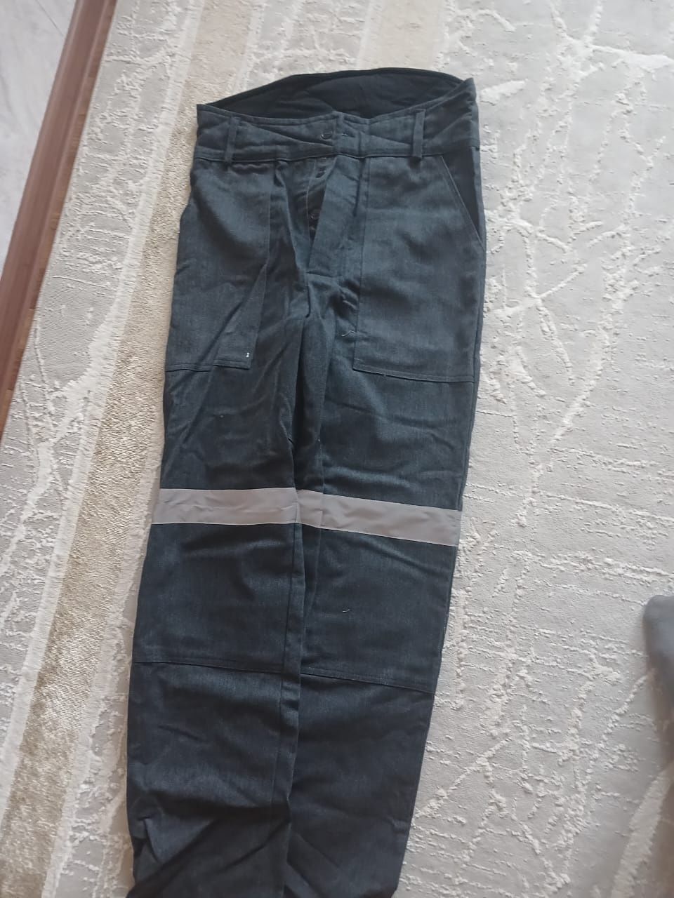 Продам спец. Одежду
