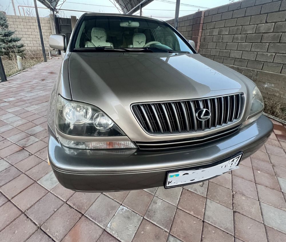 Продам.  Lexus RX 300