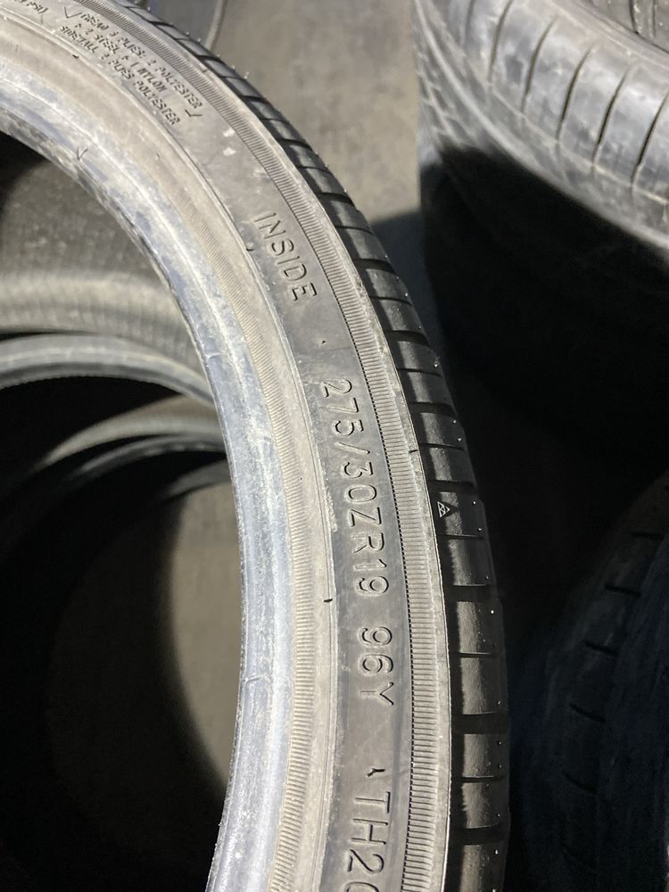 275/30/19, б/у авто шин