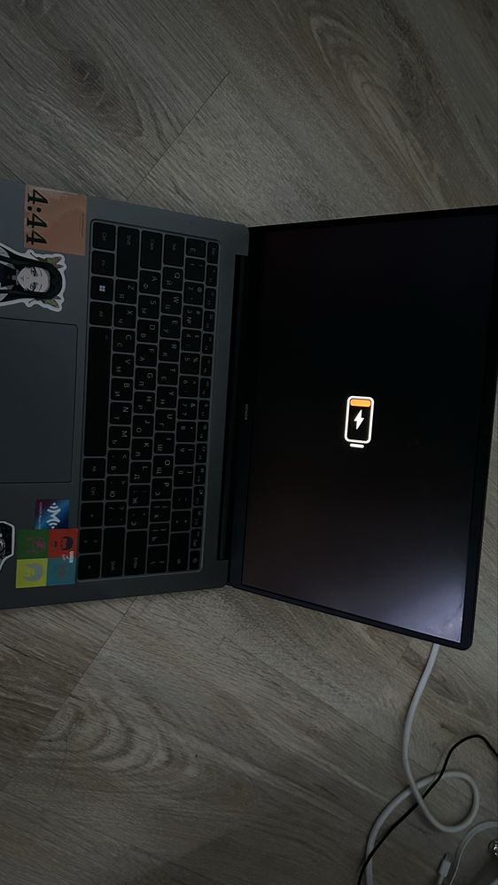 продаётся ноутбук Honor X16