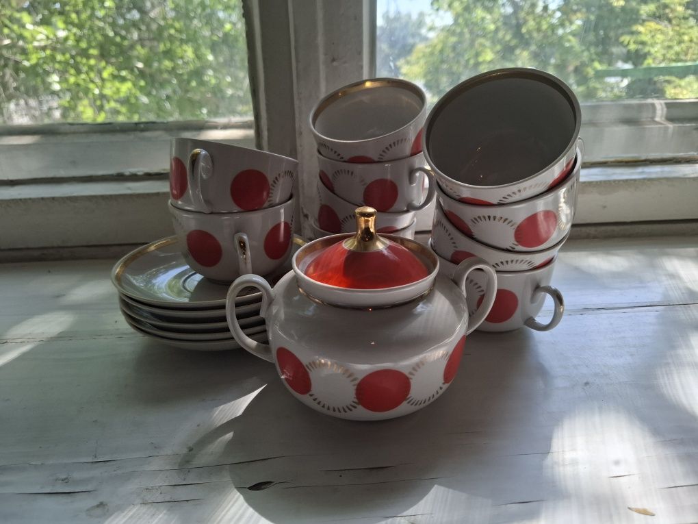 Сервиз чайный СССР  8 чашек