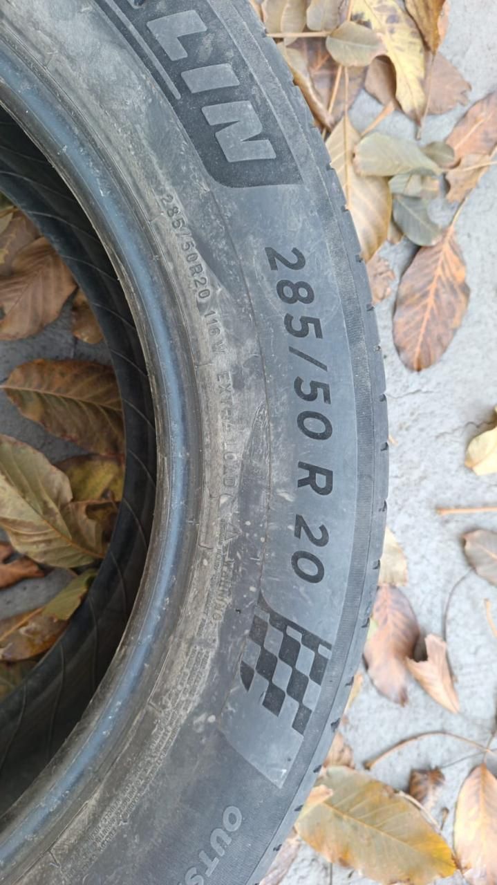 2 шт MICHElIN 285/50 R 20