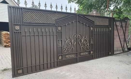 Металлические распашные ворота (откатные), иранская ковка. Установка.