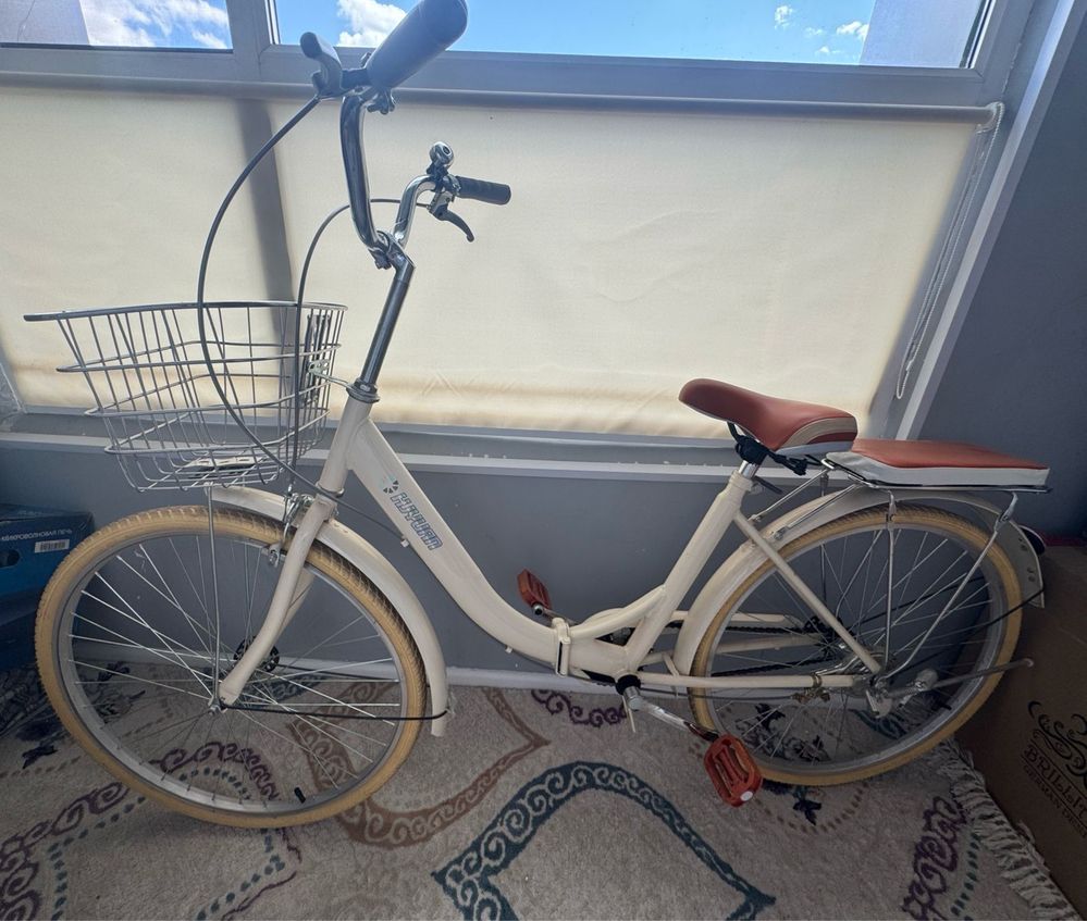 Городской велосипед, стальной, 26", корзина, новый, заводская сборка