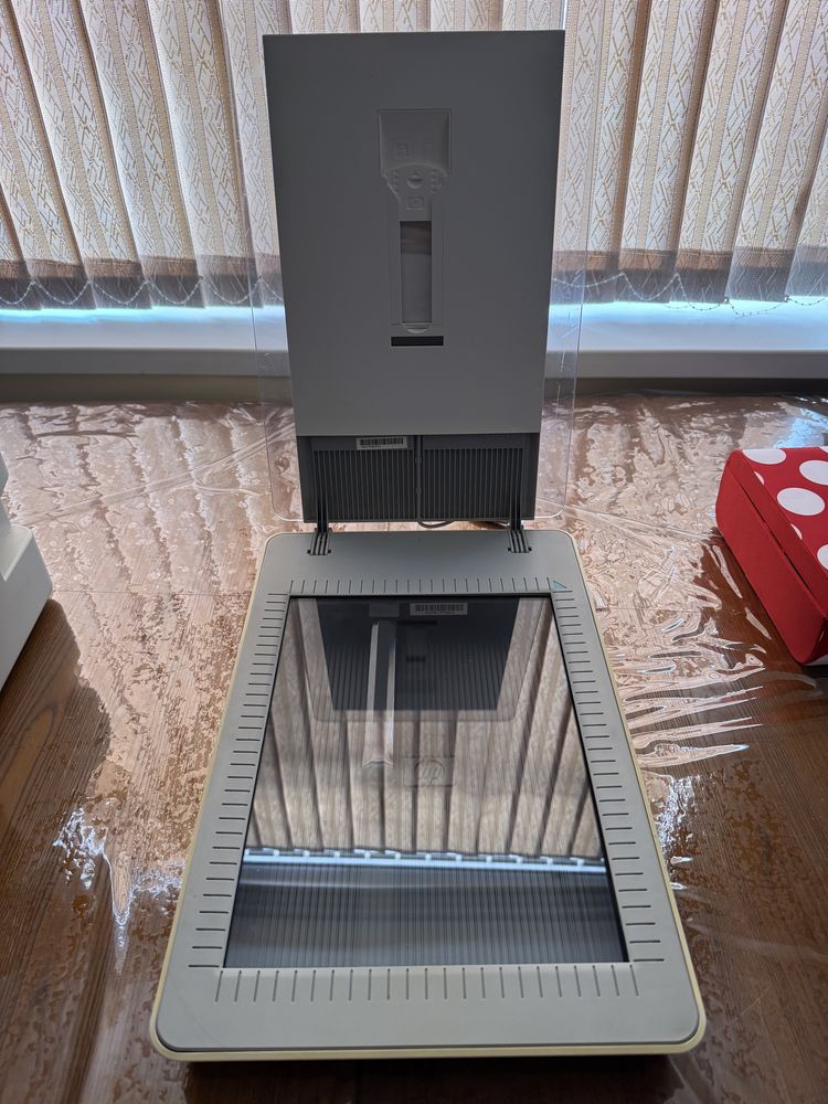 Продается сканер Scanjet 3800