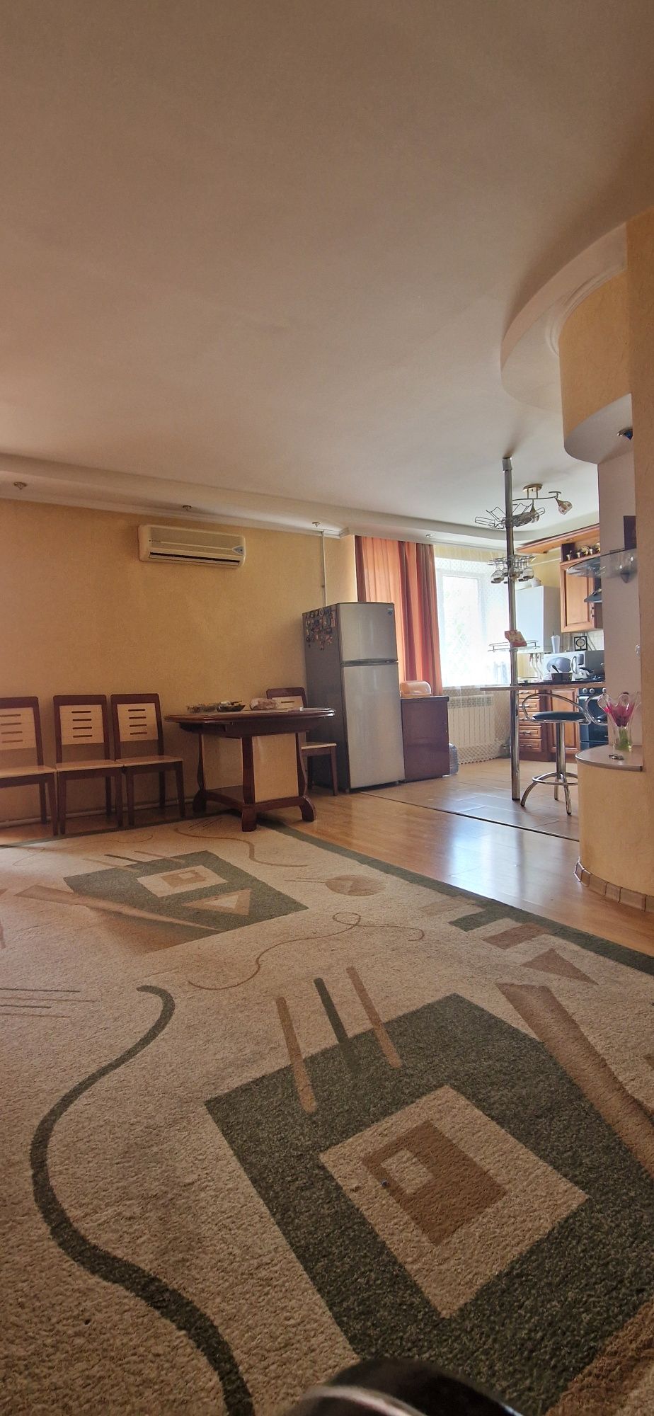 Продам 3 кв 107 квм рн Жилгородок