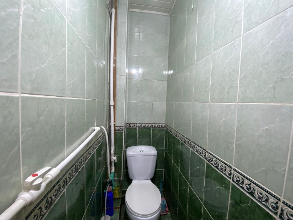 Продам двухкомнатную квартиру в центре