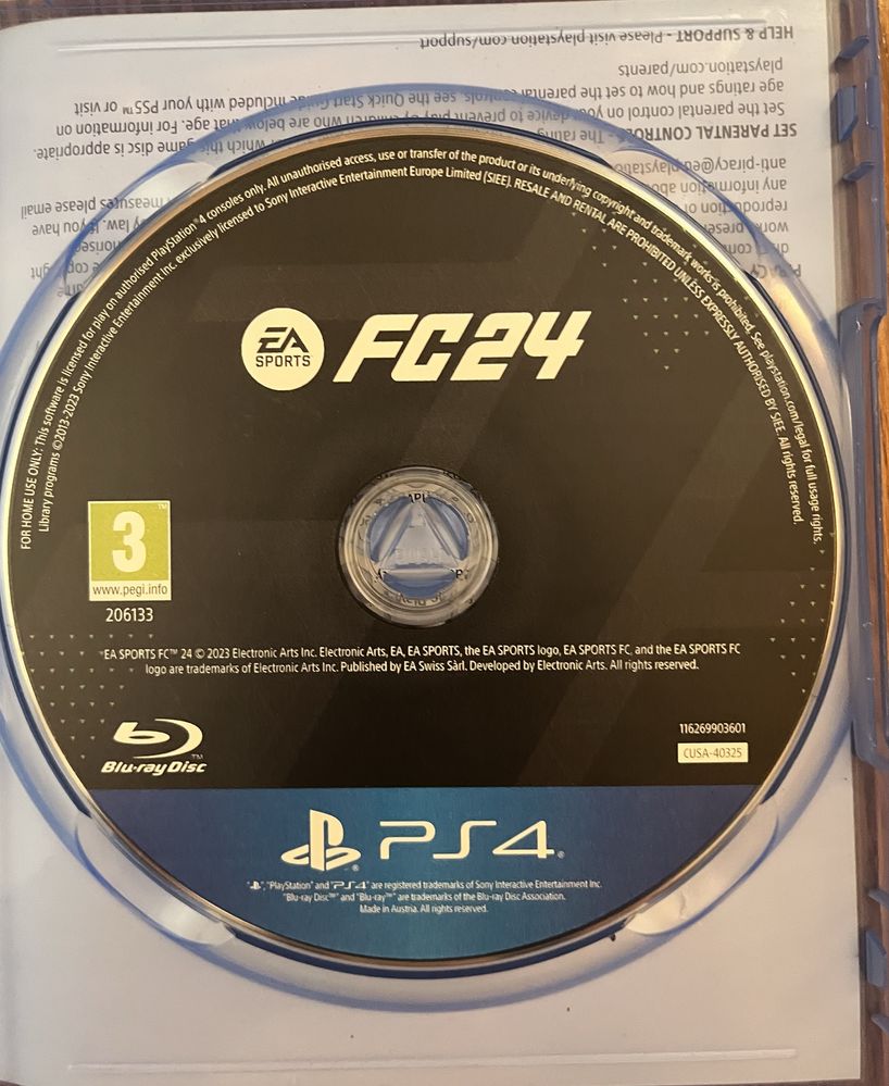 Диск FC 24 на PS4/5