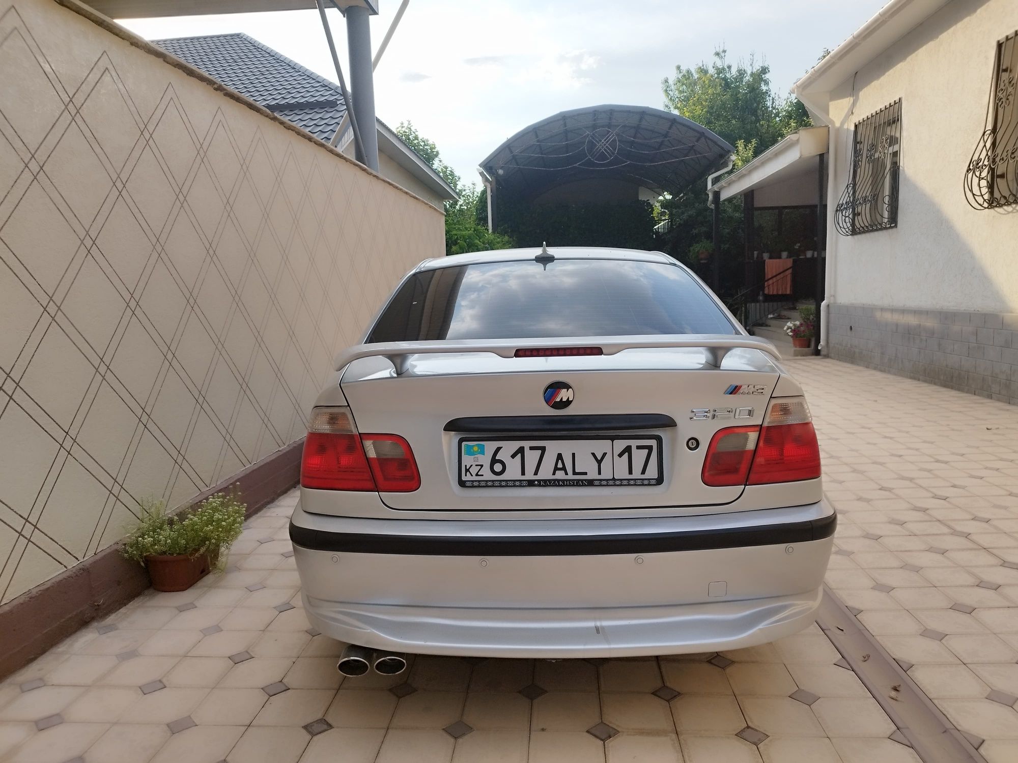 Продам BMW E46 Ресталинг