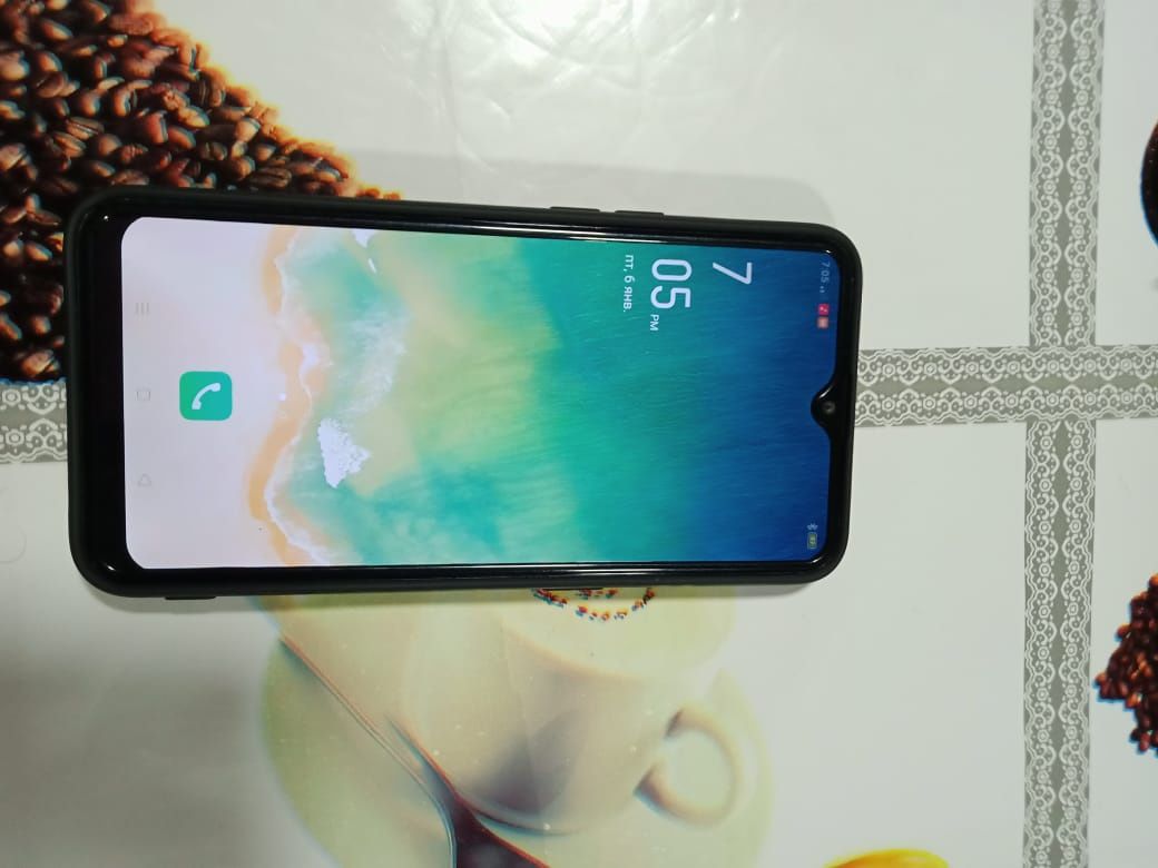 Oppo a12 в хорошем состоянии