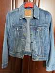 Продам джинсовку Levi’s  оригинал
