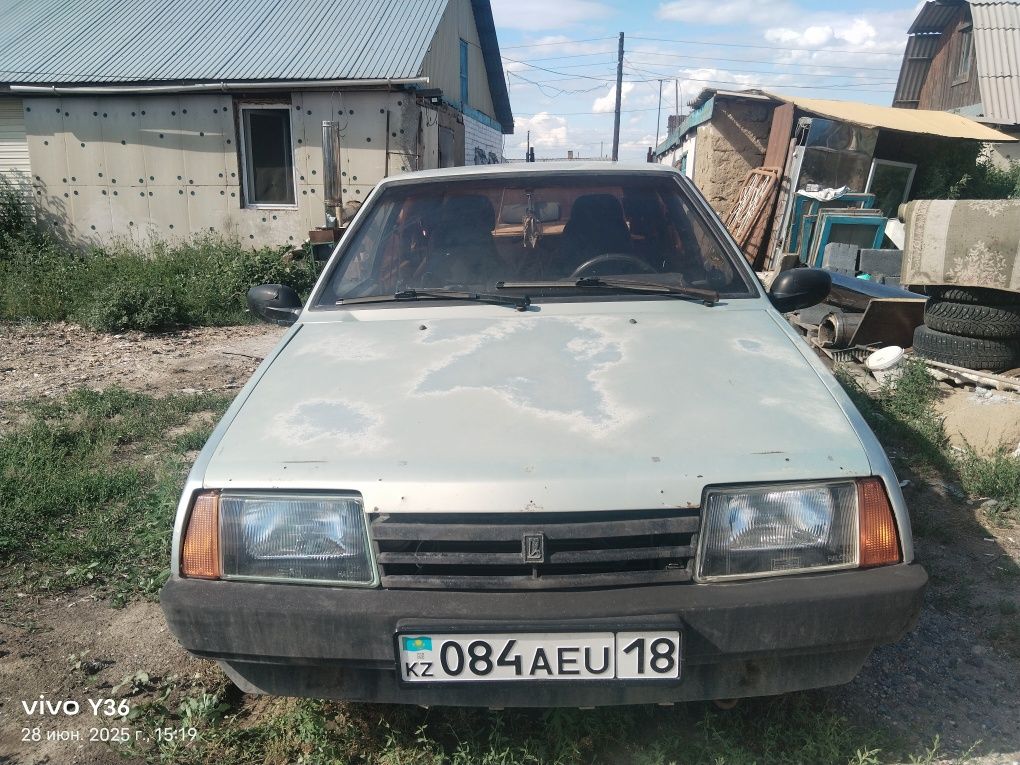 ВАЗ 21009 ,(2000г.в.) карбюратор, на ходу.