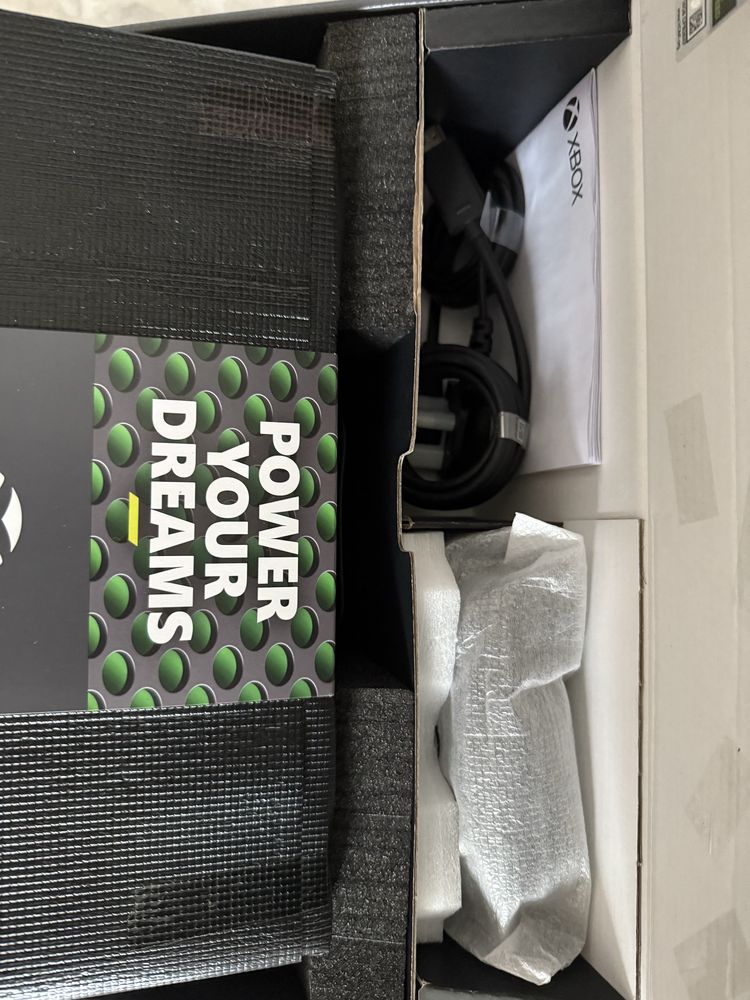 Xbox Series X (1 TB) black