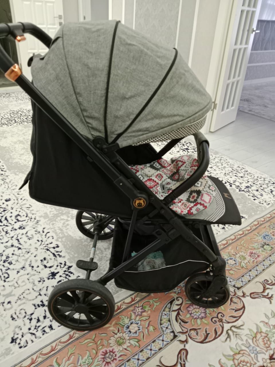 Продам коляску "Ining baby"