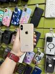 Айфон XS 64 gb емкость 76%
