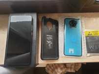 Poco f2 pro 6/128 в отличном состоянии