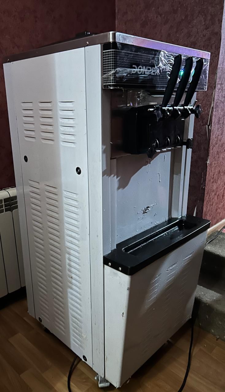 Аппарат мороженного Donper D518