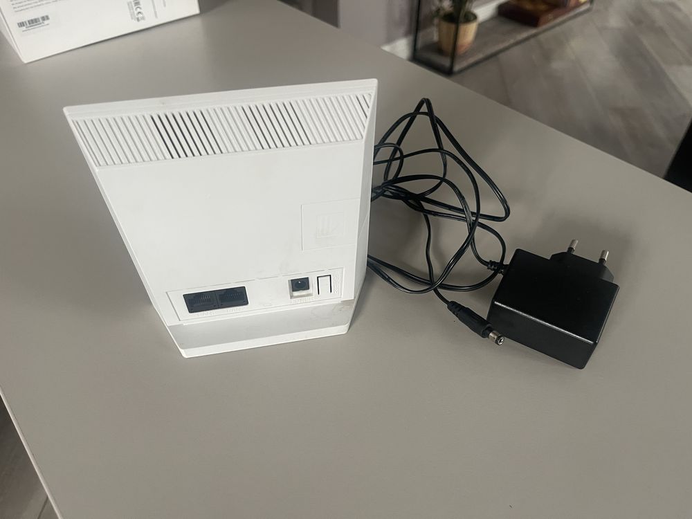 Роутер 4G б/у