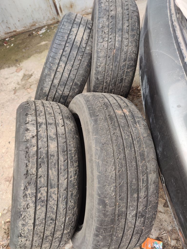 Шины Yokohama 215/55/R17