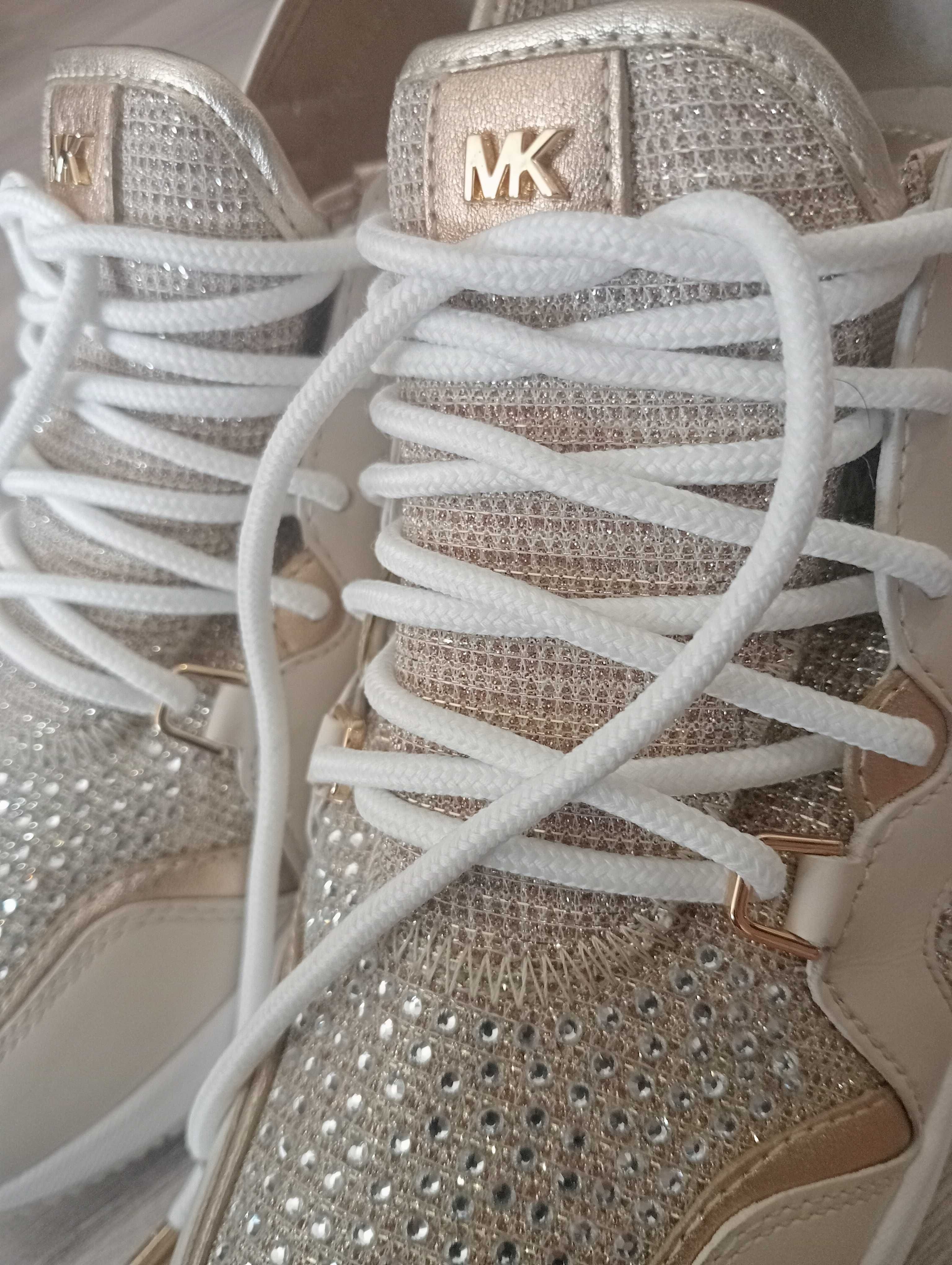 Кроссовки Michael Kors
