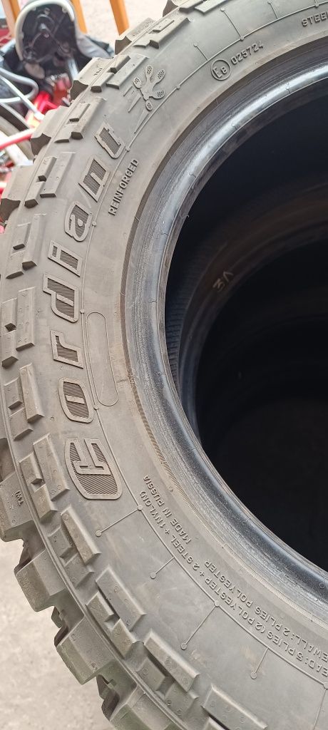 Продам r16 шины отлично