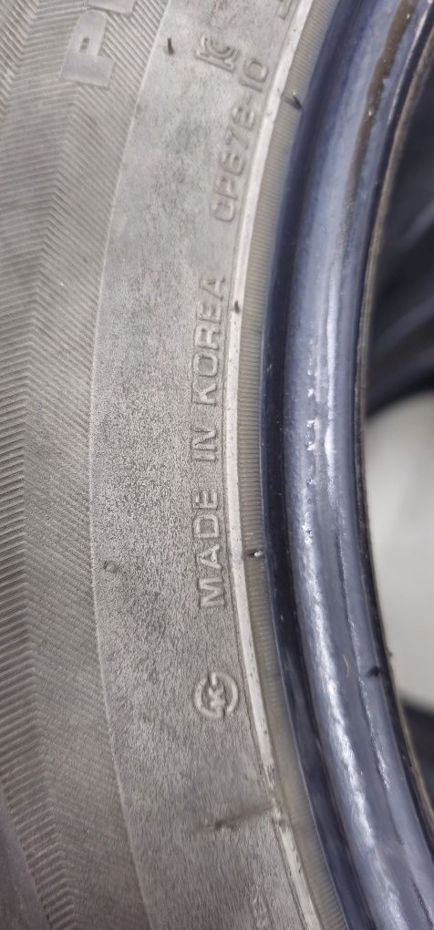 Шины 215/55/17 Roadstone