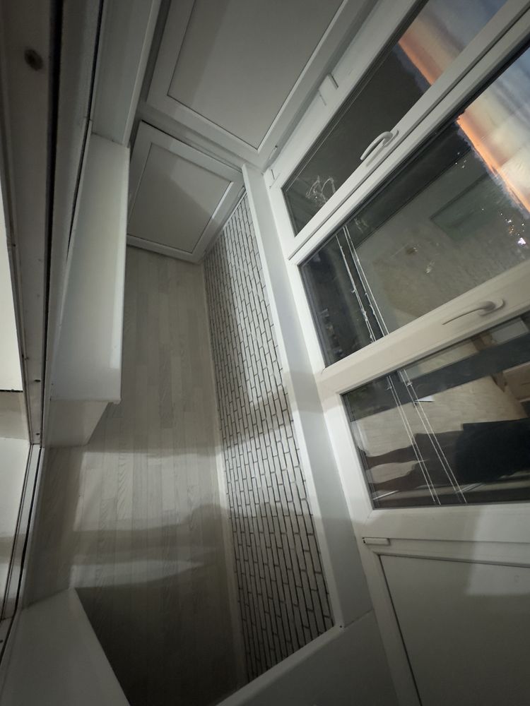 Продам дом 3x комната 62 квалрат метр 5этаж в хорошем состояние торг е