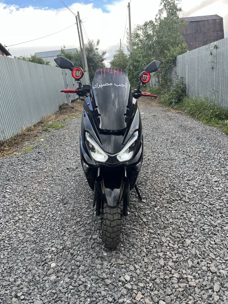 Li Ya Maxi 150cc