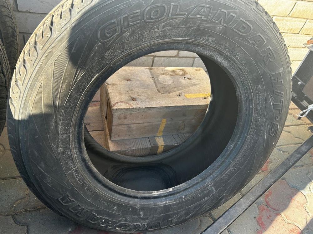 Продам шины на авто